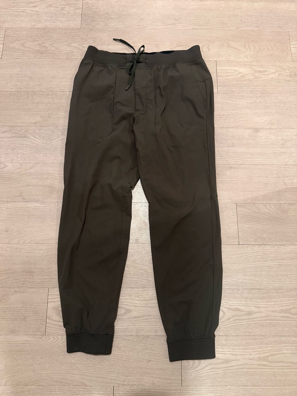 Lululemon Olive Green High Rise Stretch Jogger Pants 27” Inseam